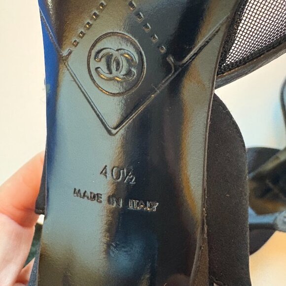 Chanel Iconic "CC" Black Mesh Sling Back Heel Luxury - Picture 15 of 15